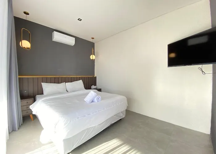 Shinta 2 Uluwatu Villa